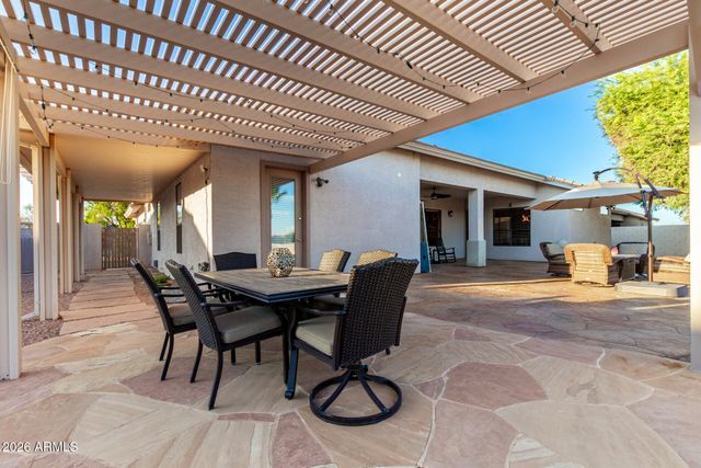 5343 W WHISPERING WIND Drive, Glendale, AZ 85310