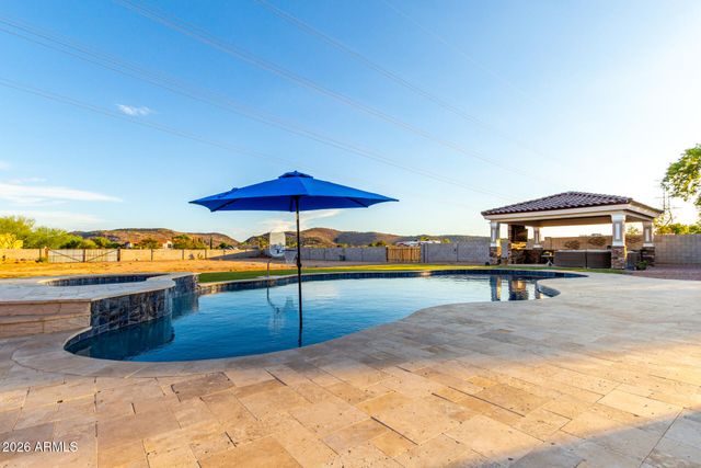 5343 W WHISPERING WIND Drive, Glendale, AZ 85310