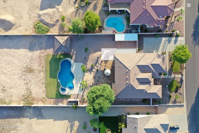 5343 W WHISPERING WIND Drive, Glendale, AZ 85310