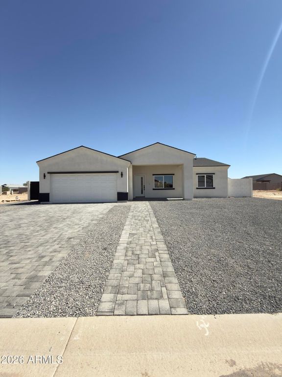 10323 W CONCORDIA Drive, Arizona City, AZ 85123