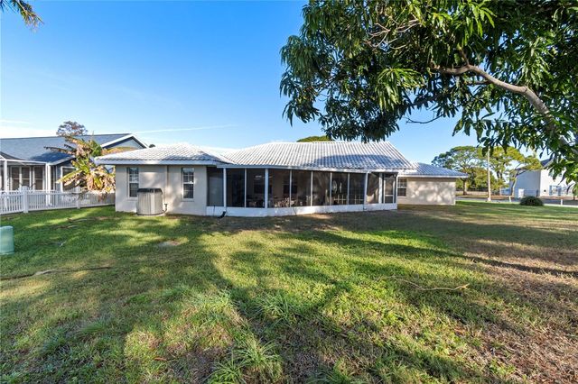 2500 S 62ND AVENUE, St Petersburg, FL 33712