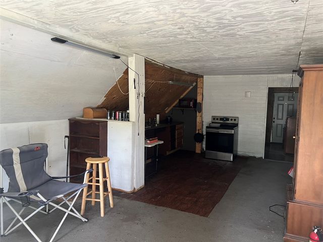 3052 Vz County Road 3810, Wills Point, TX 75169