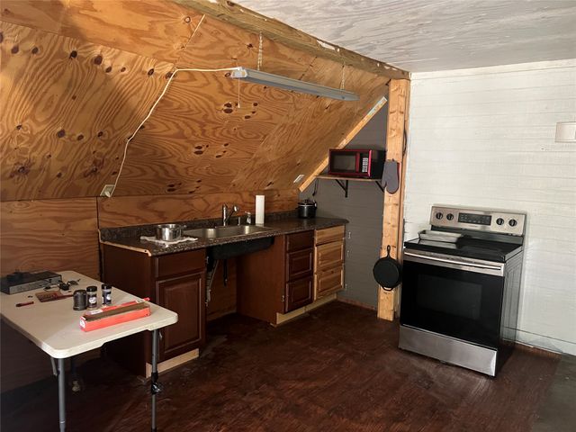 3052 Vz County Road 3810, Wills Point, TX 75169