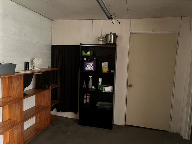 3052 Vz County Road 3810, Wills Point, TX 75169