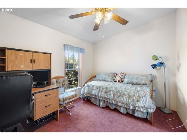 3911 Ne 105TH St, Vancouver, WA 98686