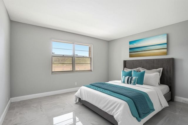 2202 Lucaya Bend G2, Coconut Creek, FL 33066