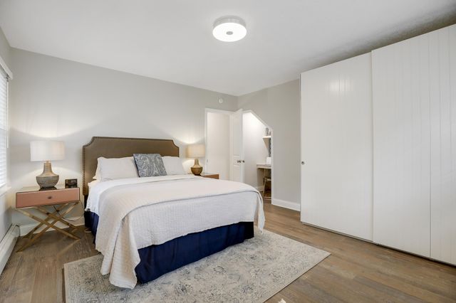 4214 Queen Avenue S, Minneapolis, MN 55410