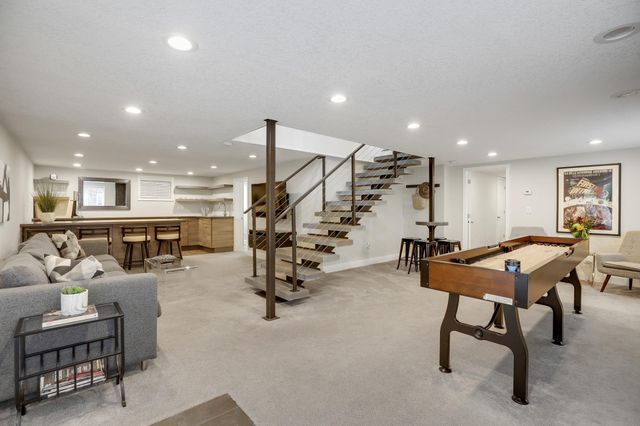 4214 Queen Avenue S, Minneapolis, MN 55410