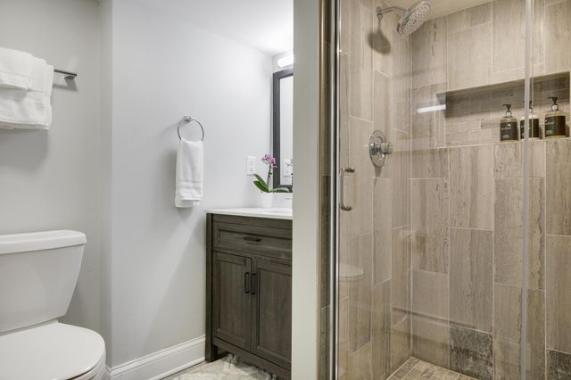 4214 Queen Avenue S, Minneapolis, MN 55410