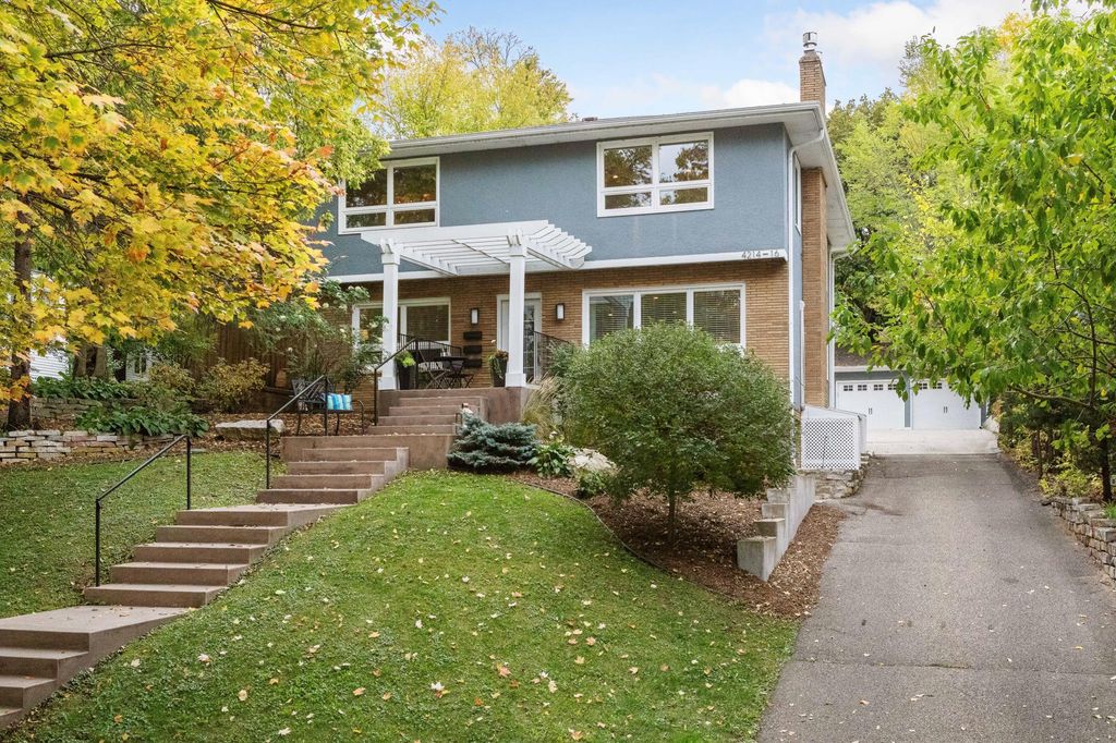 4214 Queen Avenue S, Minneapolis, MN 55410