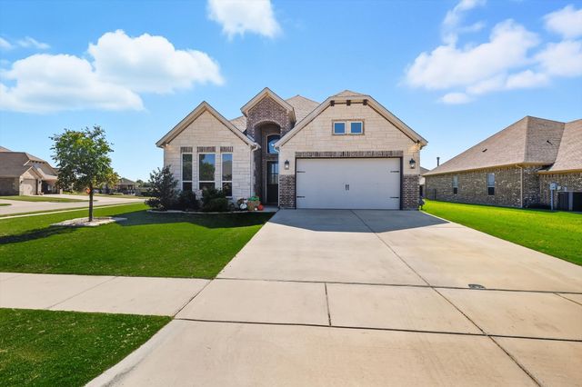 900 Pate Street, Granbury, TX 76048
