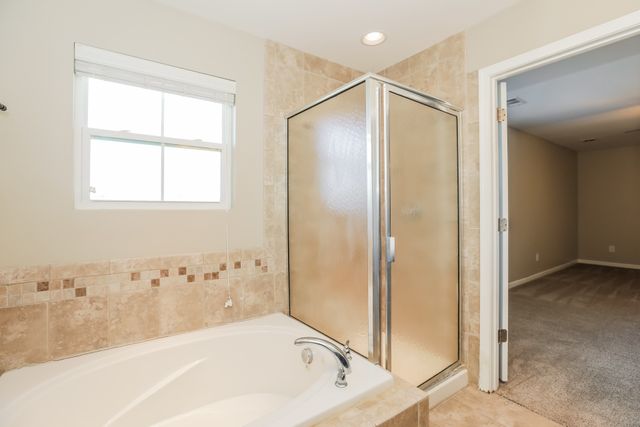 1713 Muirwood Blvd, Murfreesboro, TN 37128