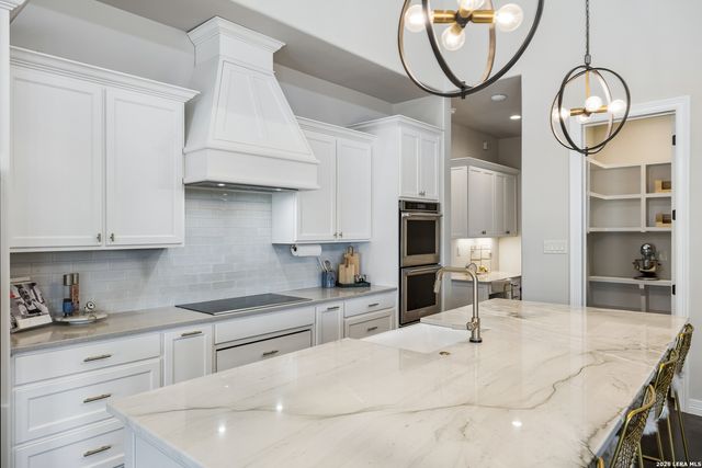 3214 Comal Springs, Canyon Lake, TX 78133