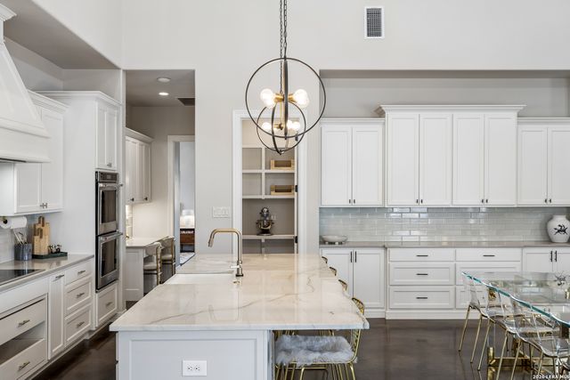 3214 Comal Springs, Canyon Lake, TX 78133