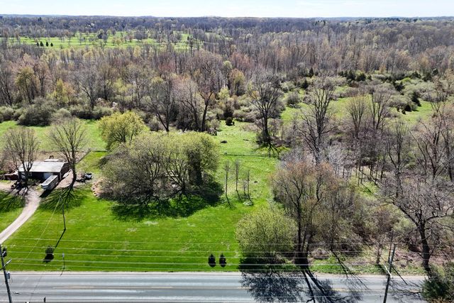 8423 Huron River Drive, Dexter, MI 48130