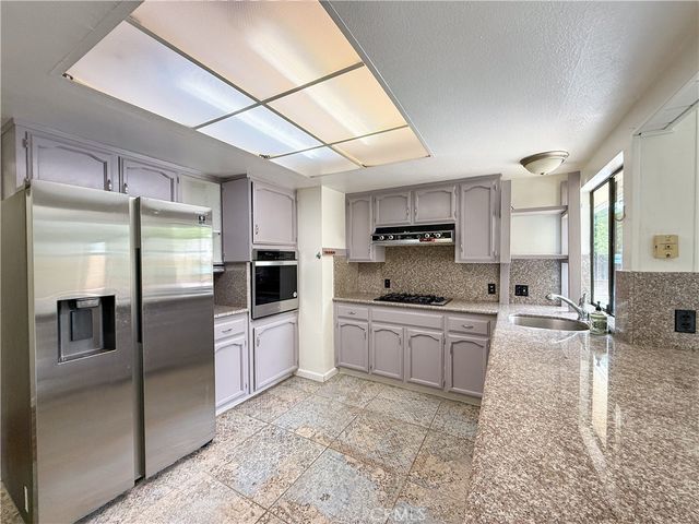 3583 Vernal, Merced, CA 95340