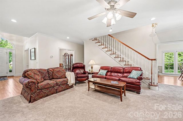 6017 Havencrest Court NW, Concord, NC 28027