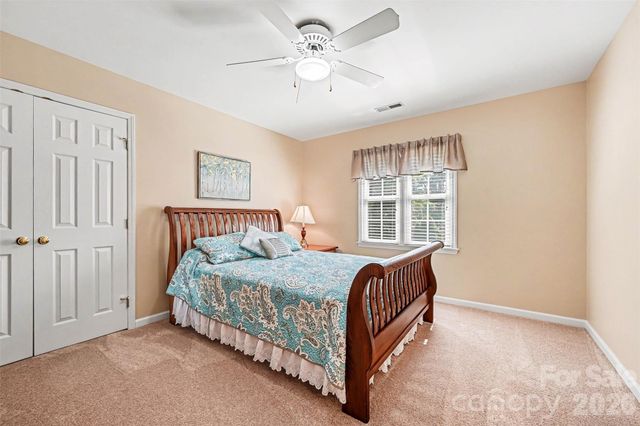 6017 Havencrest Court NW, Concord, NC 28027
