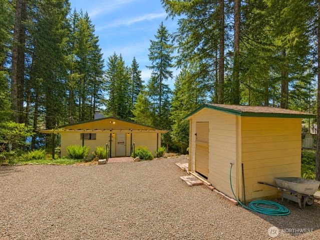 1841 NE Haven Way, Tahuya, WA 98388