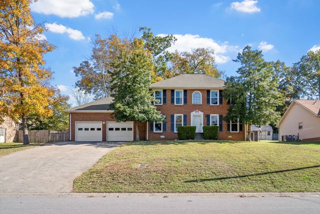 1119 Stonebrook Dr, Clarksville, TN 37042