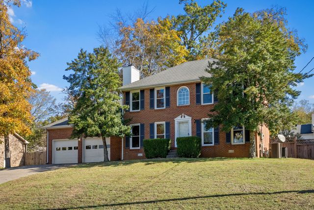 1119 Stonebrook Dr, Clarksville, TN 37042