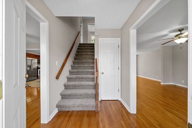 1119 Stonebrook Dr, Clarksville, TN 37042