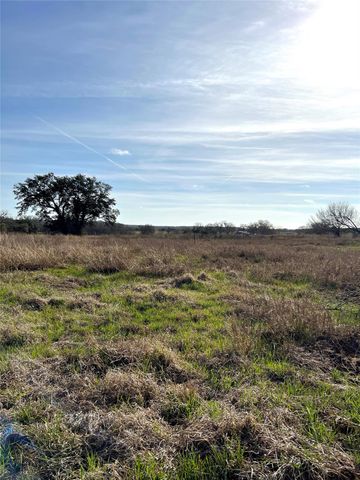 5165 Tenney Creek RD, Luling, TX 78648