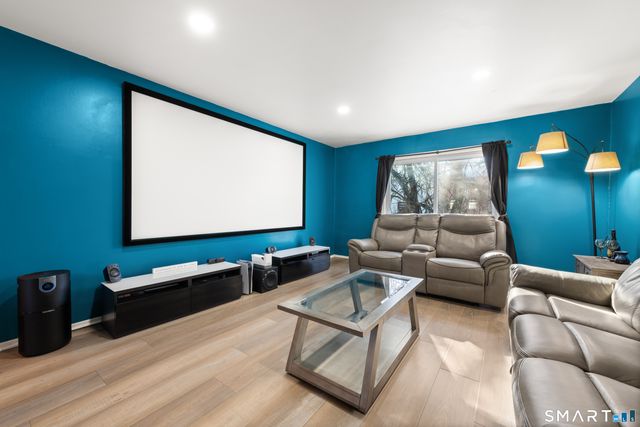 125 Lawn Avenue B6, Stamford, CT 06902