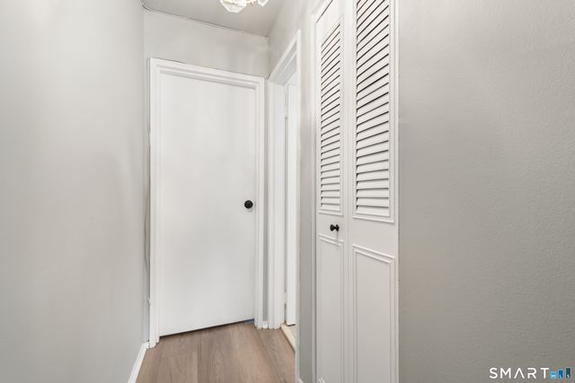 125 Lawn Avenue B6, Stamford, CT 06902