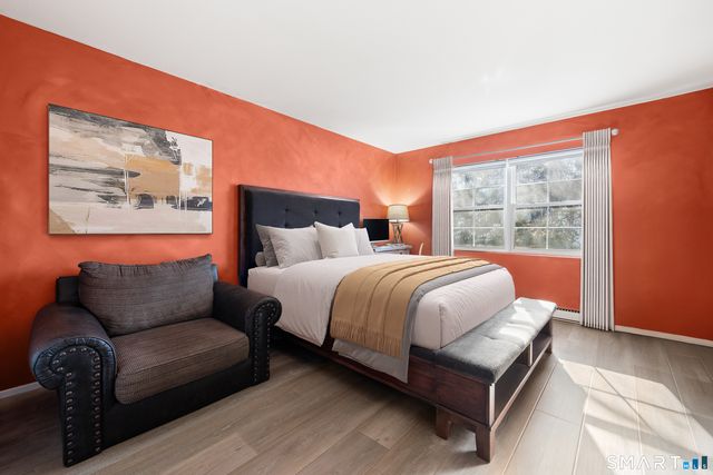 125 Lawn Avenue B6, Stamford, CT 06902