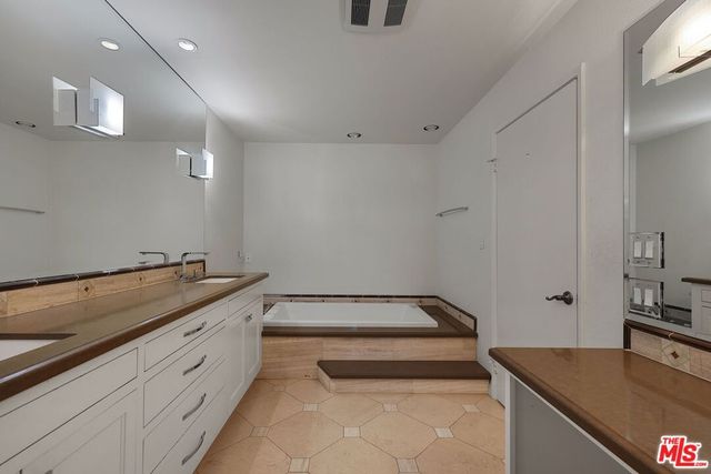 17226 Palisades Circle, Pacific Palisades, CA 90272