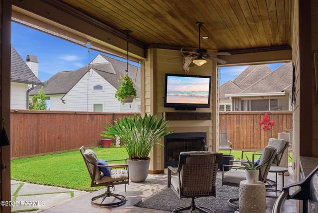 314 Cypress View Drive, Youngsville, LA 70592