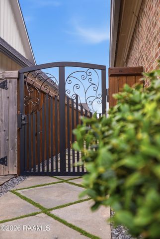 314 Cypress View Drive, Youngsville, LA 70592