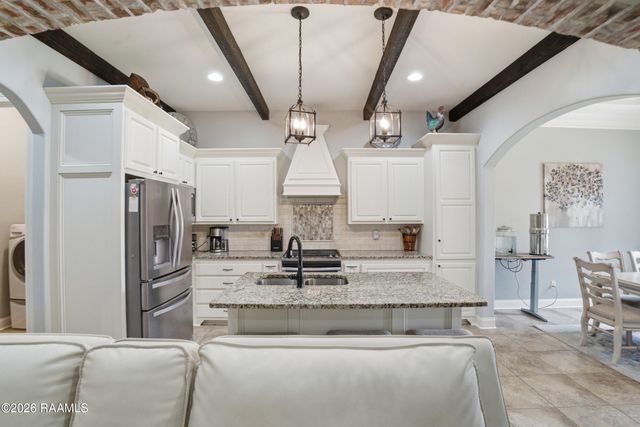 314 Cypress View Drive, Youngsville, LA 70592