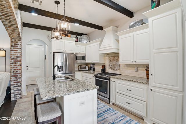 314 Cypress View Drive, Youngsville, LA 70592