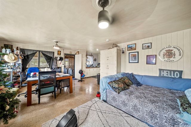 87-879 Apuupuu Road, Waianae, HI 96792