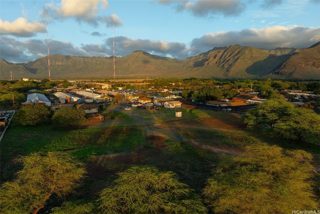 87-879 Apuupuu Road, Waianae, HI 96792