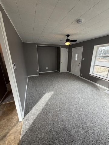 5791 N 32nd STREET, Milwaukee, WI 53209