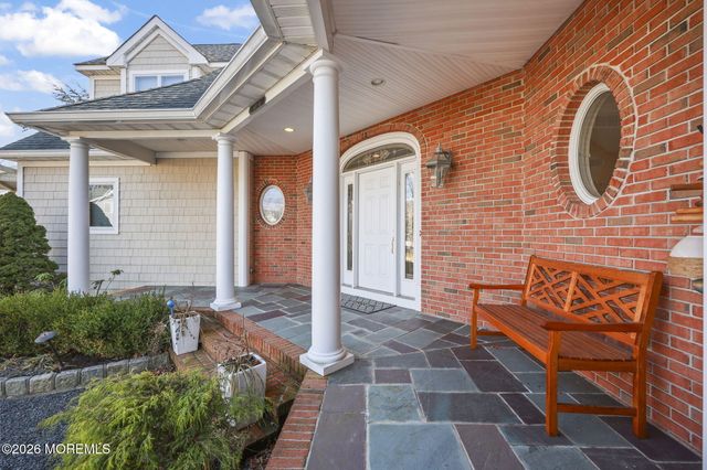 66 Seneca Place, Oceanport, NJ 07757