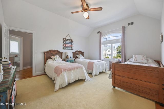 66 Seneca Place, Oceanport, NJ 07757