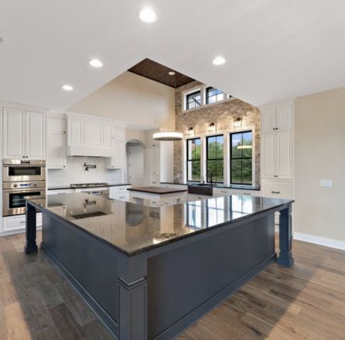 12340 15th Street S, Afton, MN 55001