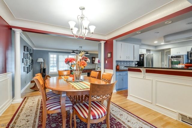 22212 E Byron Road, Shaker Heights, OH 44122
