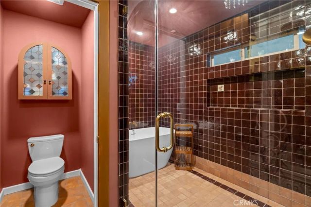 437 N Parish Pl., Burbank, CA 91506