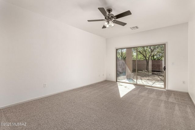9144 S Whispering Pine Drive, Tucson, AZ 85756