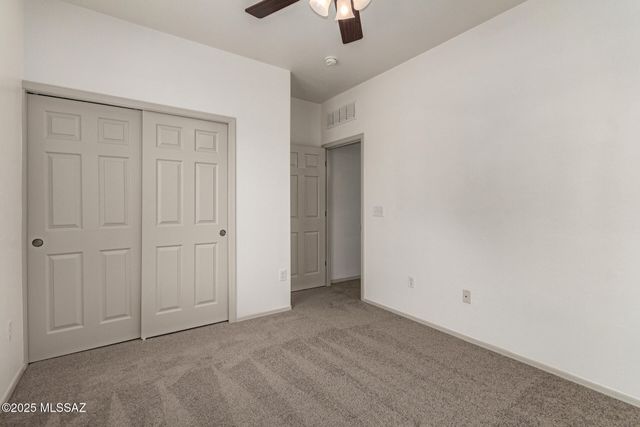 9144 S Whispering Pine Drive, Tucson, AZ 85756