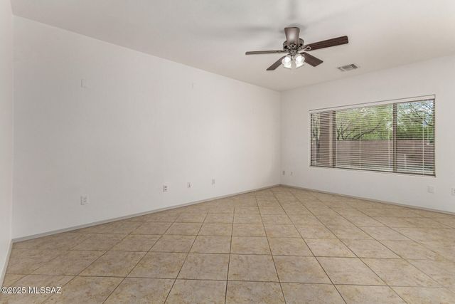 9144 S Whispering Pine Drive, Tucson, AZ 85756