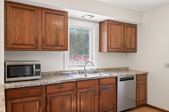 1218 Klondike Drive NE, Cedar, MN 55011