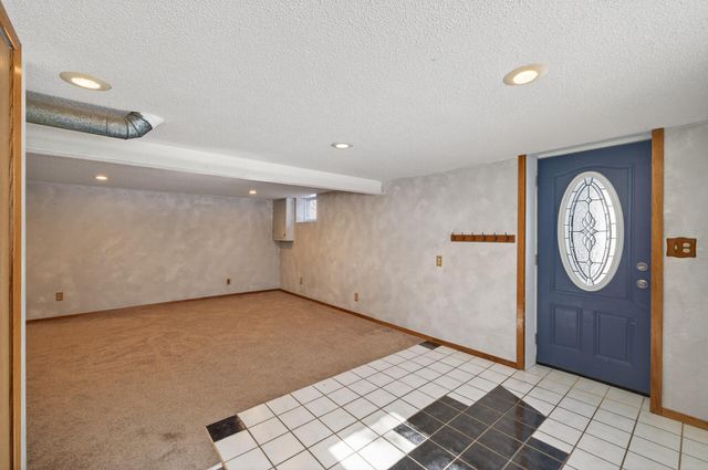 1218 Klondike Drive NE, Cedar, MN 55011