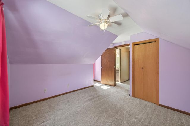 1218 Klondike Drive NE, Cedar, MN 55011