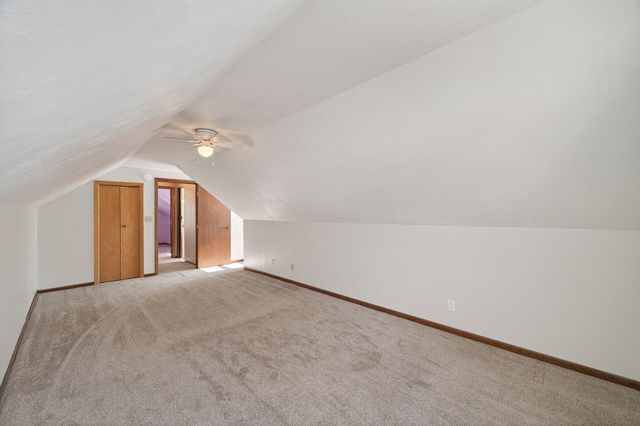 1218 Klondike Drive NE, Cedar, MN 55011